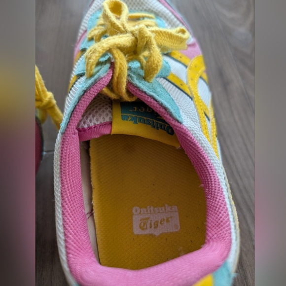 Onitsuka Tiger Colorful Athletic Sneakers (Size 7.5) - Picture 3 of 12
